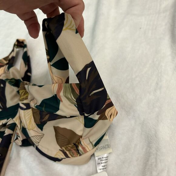 NWT - L*Space by Monica Wise | Printed Underwire Bikini Top – Size Large. - Picture 2 of 4